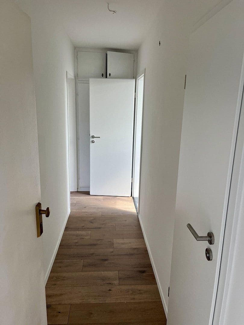 Prenájom bytu 1-izbový 40 m², Köln, Severné Porýnie - Westfálsko Prenájom bytu 1-izbový 40 m², Köln, Severné Porýnie - Westfálsko