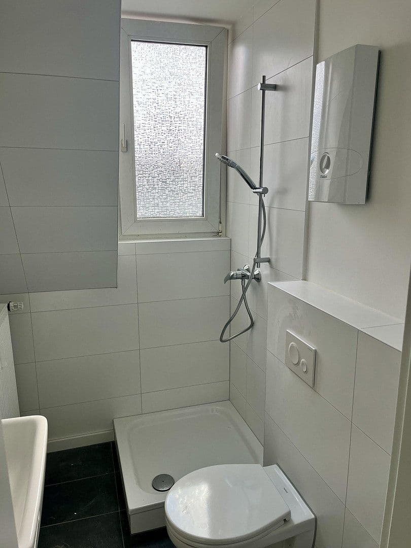 Prenájom bytu 1-izbový 40 m², Köln, Severné Porýnie - Westfálsko Prenájom bytu 1-izbový 40 m², Köln, Severné Porýnie - Westfálsko