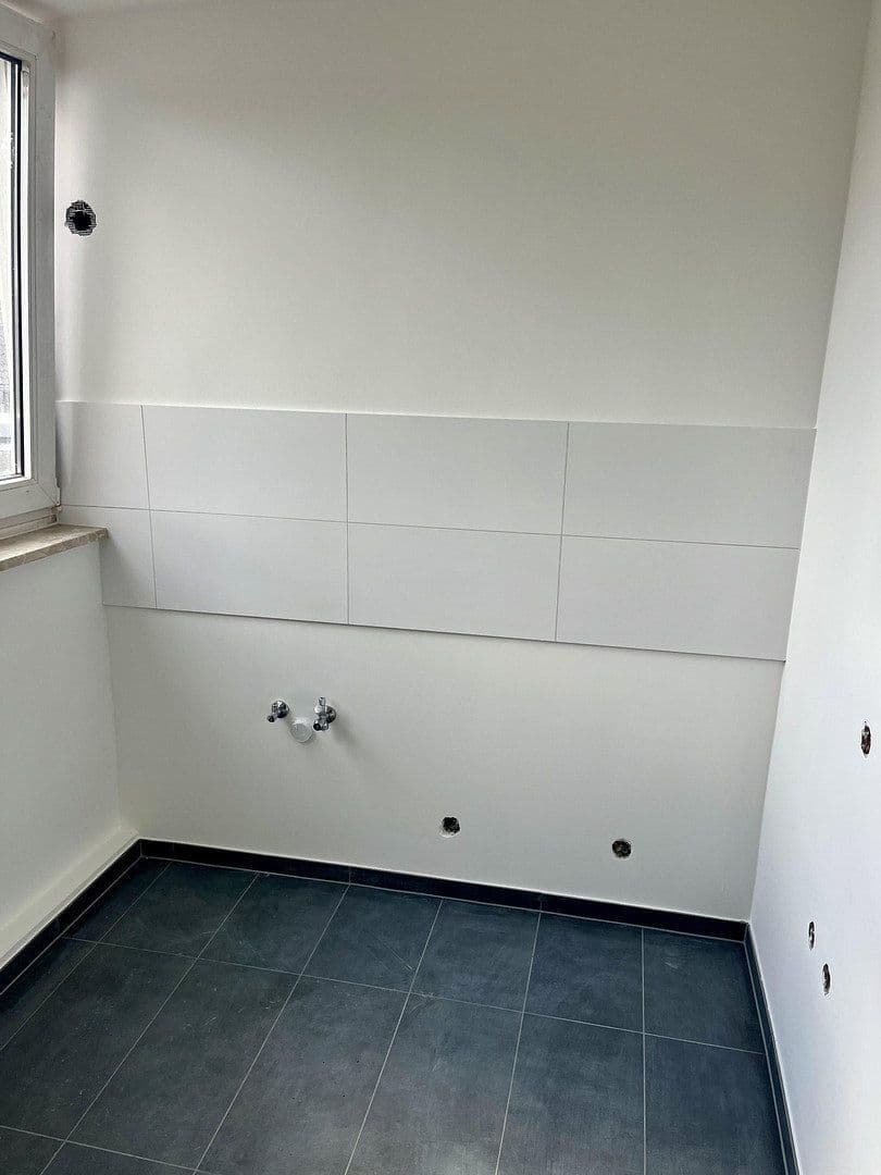 Prenájom bytu 1-izbový 40 m², Köln, Severné Porýnie - Westfálsko Prenájom bytu 1-izbový 40 m², Köln, Severné Porýnie - Westfálsko