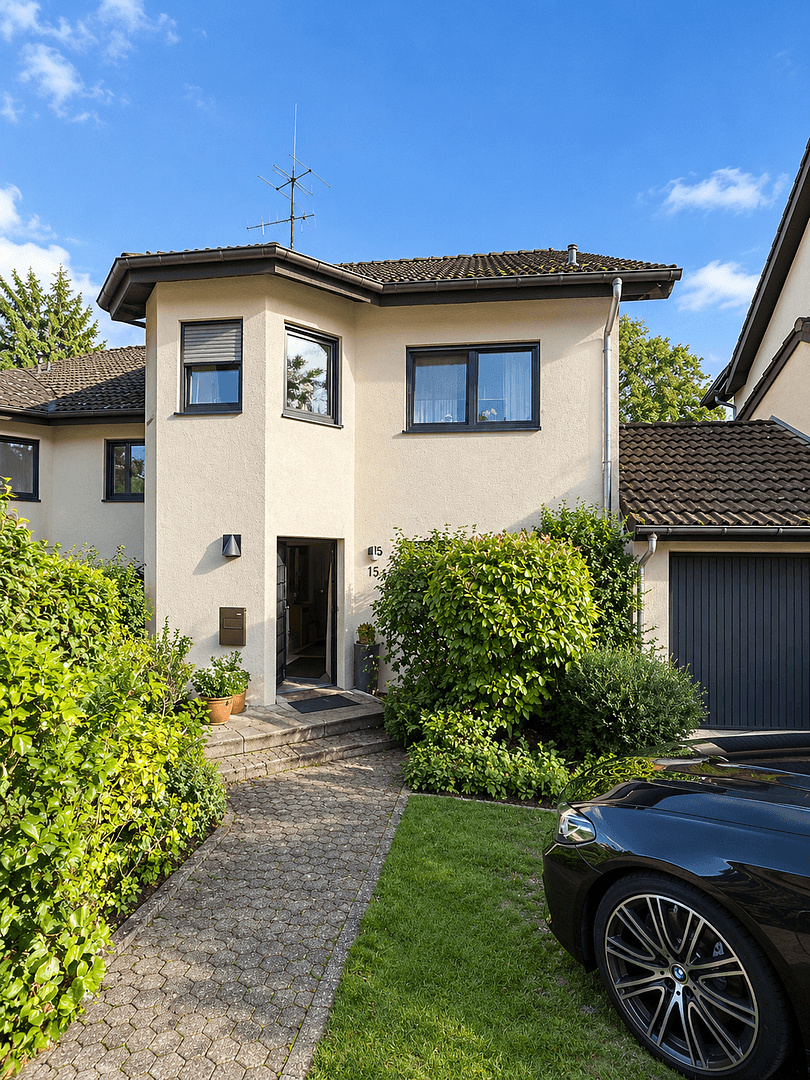 Predaj domu 217 m², pozemok 490 m², Trierer Str. 143, Bonn, Severné Porýnie - Westfálsko Predaj domu 217 m², pozemok 490 m², Trierer Str. 143, Bonn, Severné Porýnie - Westfálsko