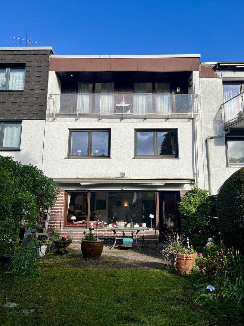 Predaj domu 150 m², pozemok 250 m², Mittlere Bergerheide 15, Wuppertal, Severné Porýnie - Westfálsko Predaj domu 150 m², pozemok 250 m², Mittlere Bergerheide 15, Wuppertal, Severné Porýnie - Westfálsko