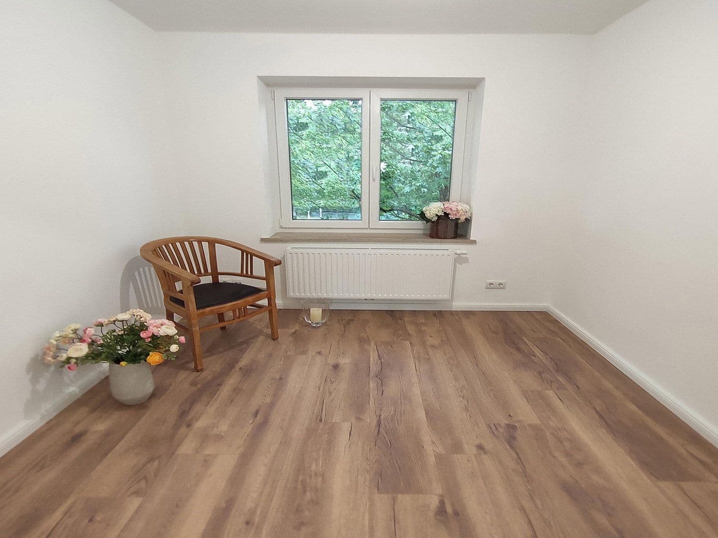 Prenájom bytu 3-izbový 60 m², Kiel, Šlezvicko-Holštajnsko Prenájom bytu 3-izbový 60 m², Kiel, Šlezvicko-Holštajnsko