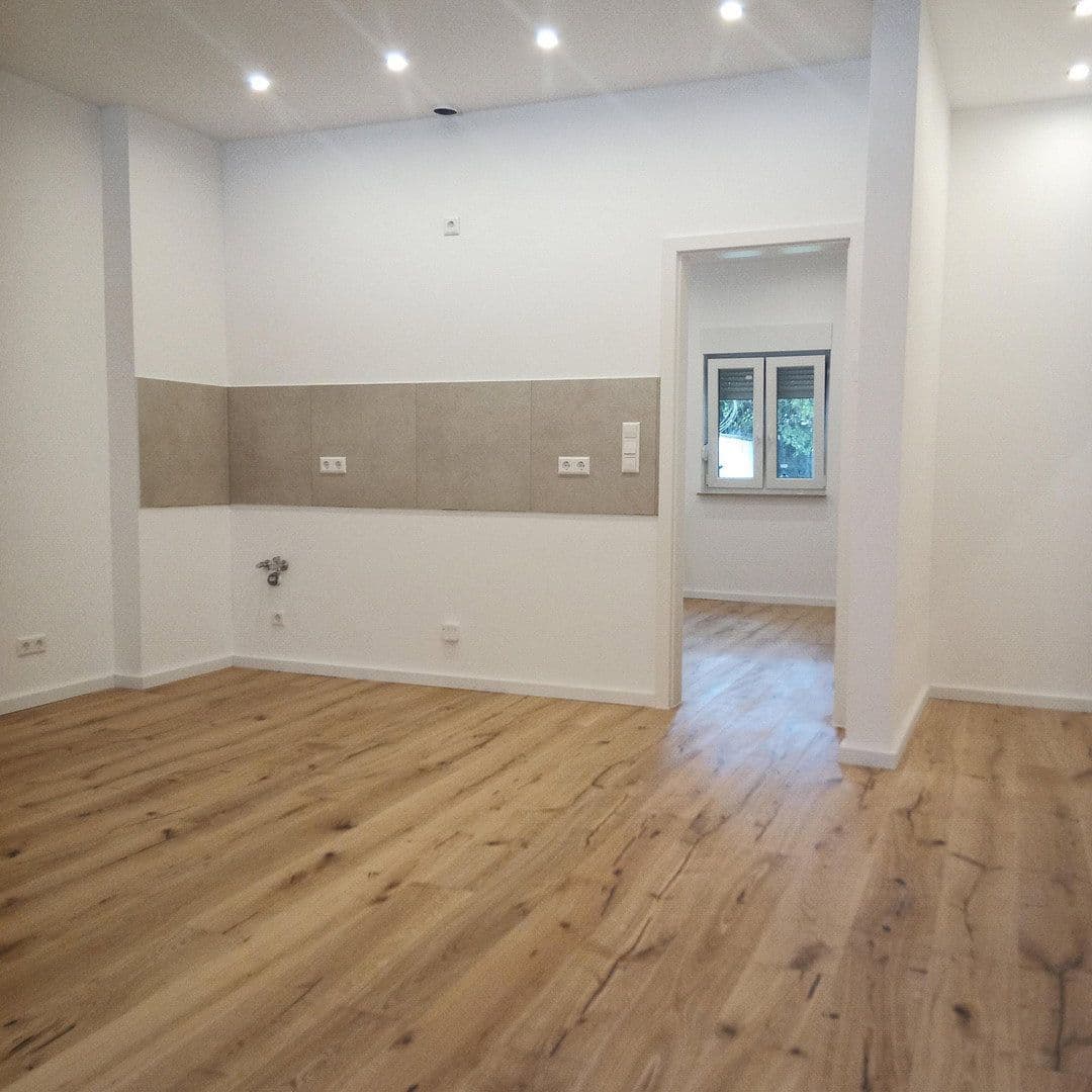 Prenájom bytu 2-izbový 55 m², Von-der-Tann-Straße 38A, Ludwigshafen am Rhein, Porýnie-Falcko Prenájom bytu 2-izbový 55 m², Von-der-Tann-Straße 38A, Ludwigshafen am Rhein, Porýnie-Falcko