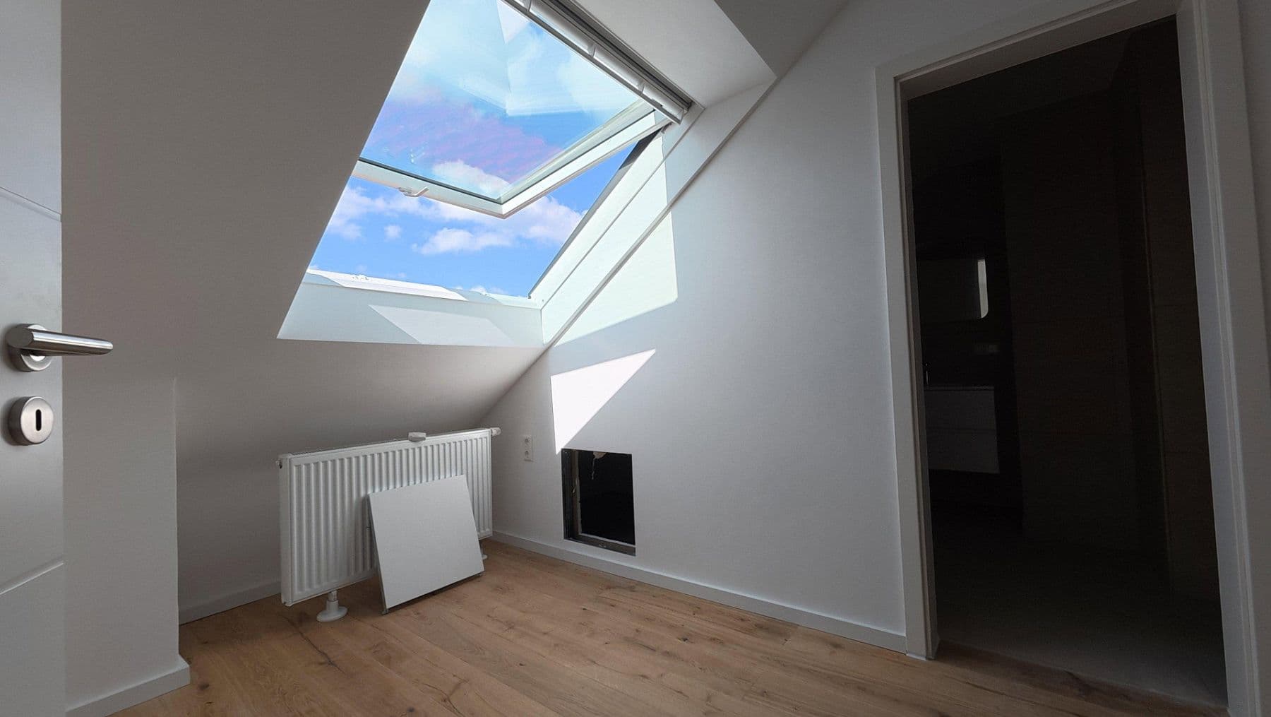 Prenájom bytu 1-izbový 38 m², Schifferstadter Str. 27, Mannheim, Bádensko-Wurttembersko Prenájom bytu 1-izbový 38 m², Schifferstadter Str. 27, Mannheim, Bádensko-Wurttembersko