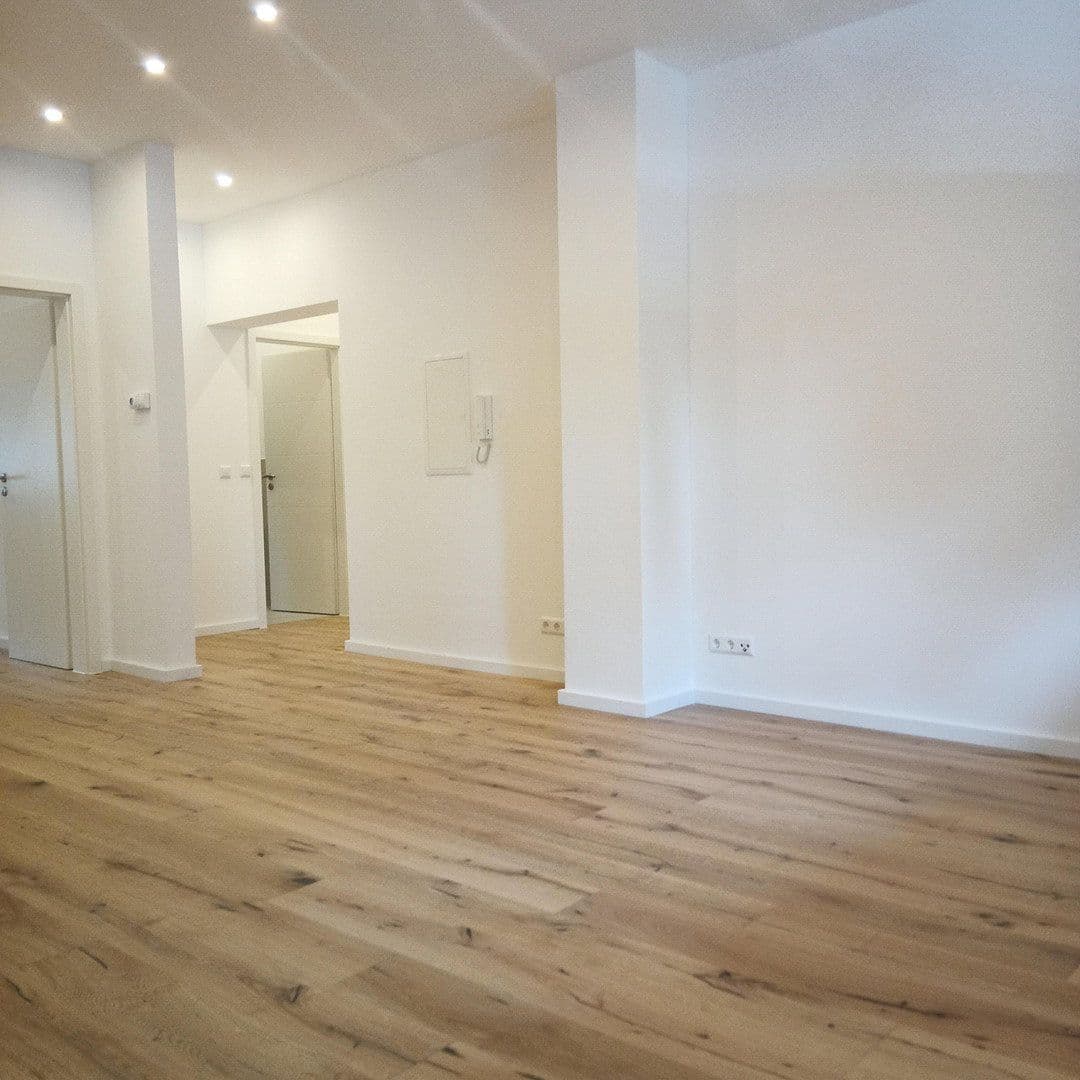 Prenájom bytu 2-izbový 55 m², Von-der-Tann-Straße 38A, Ludwigshafen am Rhein, Porýnie-Falcko Prenájom bytu 2-izbový 55 m², Von-der-Tann-Straße 38A, Ludwigshafen am Rhein, Porýnie-Falcko