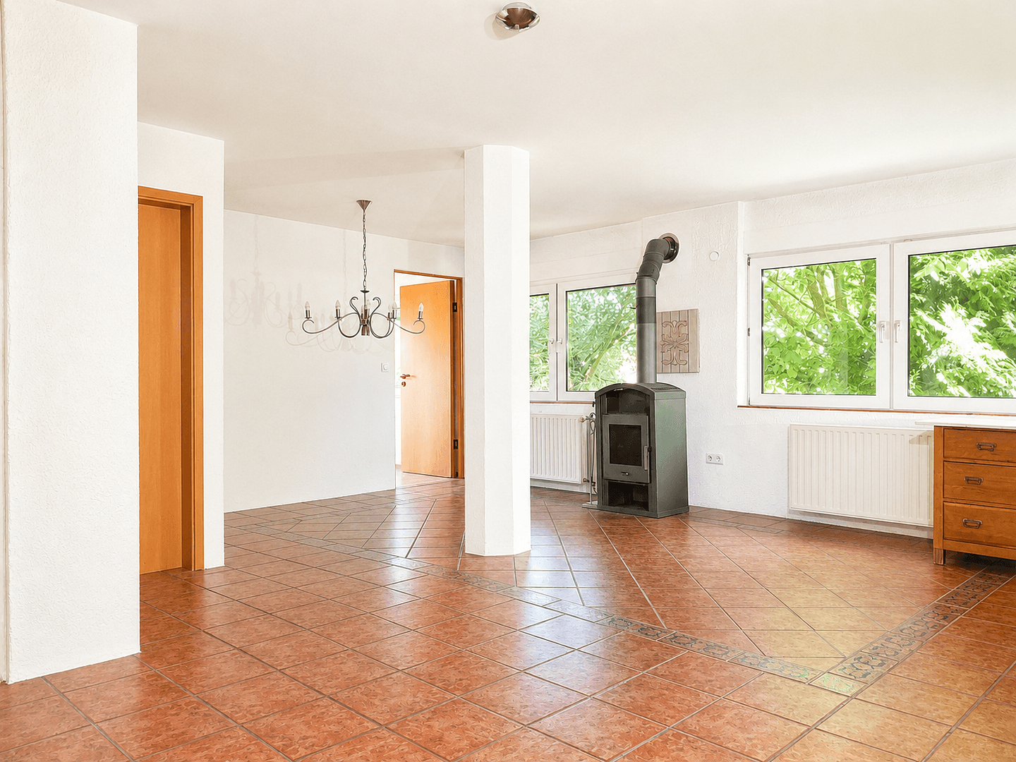Predaj domu 479 m², pozemok 826 m², Auenwald, Bádensko-Wurttembersko Predaj domu 479 m², pozemok 826 m², Auenwald, Bádensko-Wurttembersko
