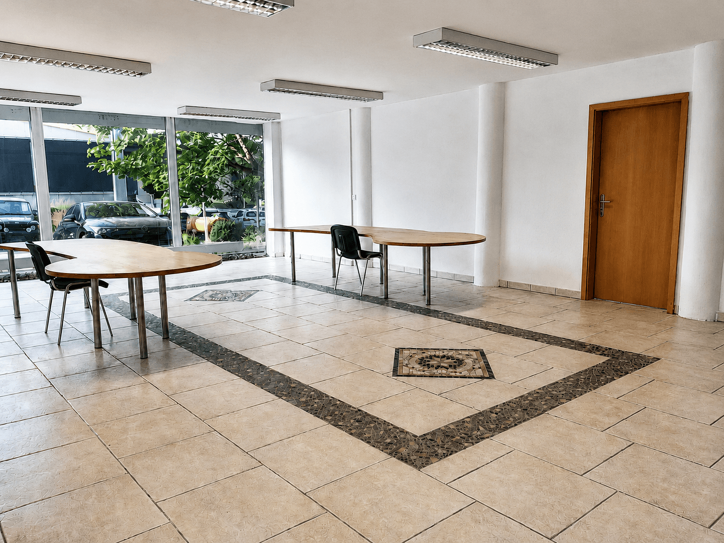 Predaj domu 479 m², pozemok 826 m², Auenwald, Bádensko-Wurttembersko Predaj domu 479 m², pozemok 826 m², Auenwald, Bádensko-Wurttembersko