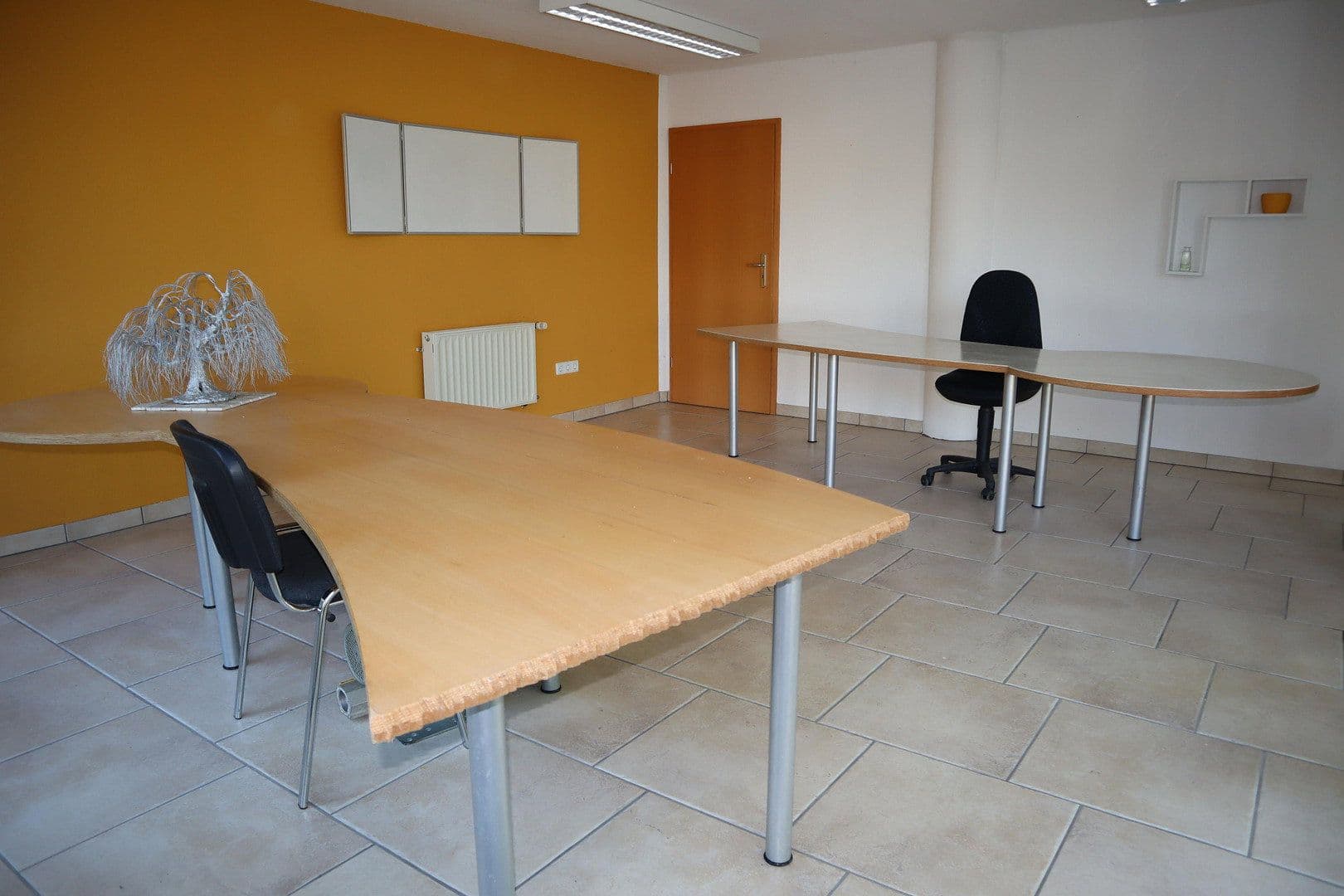 Predaj domu 479 m², pozemok 826 m², Auenwald, Bádensko-Wurttembersko Predaj domu 479 m², pozemok 826 m², Auenwald, Bádensko-Wurttembersko