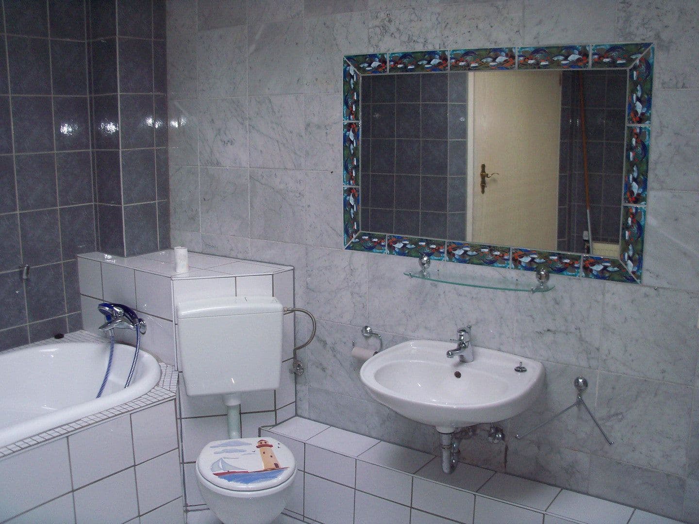 Predaj domu 96 m², pozemok 134 m², Kirchplatz 3, Peterslahr, Porýnie-Falcko Predaj domu 96 m², pozemok 134 m², Kirchplatz 3, Peterslahr, Porýnie-Falcko