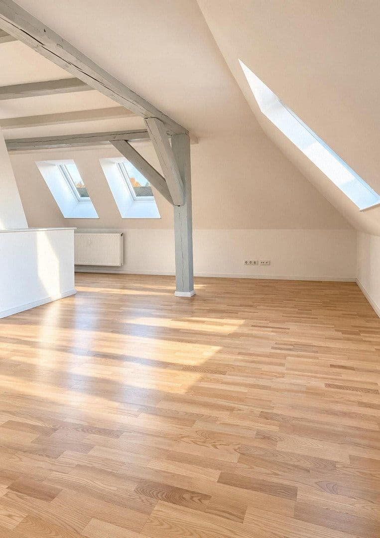 Prenájom bytu 4-izbový 170 m², Stralsund, Meklenbursko-Predpomoransko Prenájom bytu 4-izbový 170 m², Stralsund, Meklenbursko-Predpomoransko