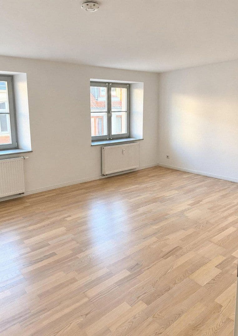 Prenájom bytu 4-izbový 170 m², Stralsund, Meklenbursko-Predpomoransko Prenájom bytu 4-izbový 170 m², Stralsund, Meklenbursko-Predpomoransko