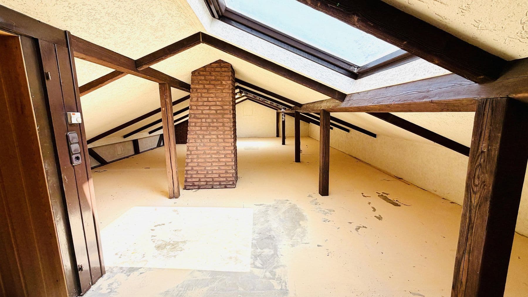 Predaj domu 127 m², pozemok 425 m², Leobschützerstraße 3, Nürnberg, Bavorsko Predaj domu 127 m², pozemok 425 m², Leobschützerstraße 3, Nürnberg, Bavorsko