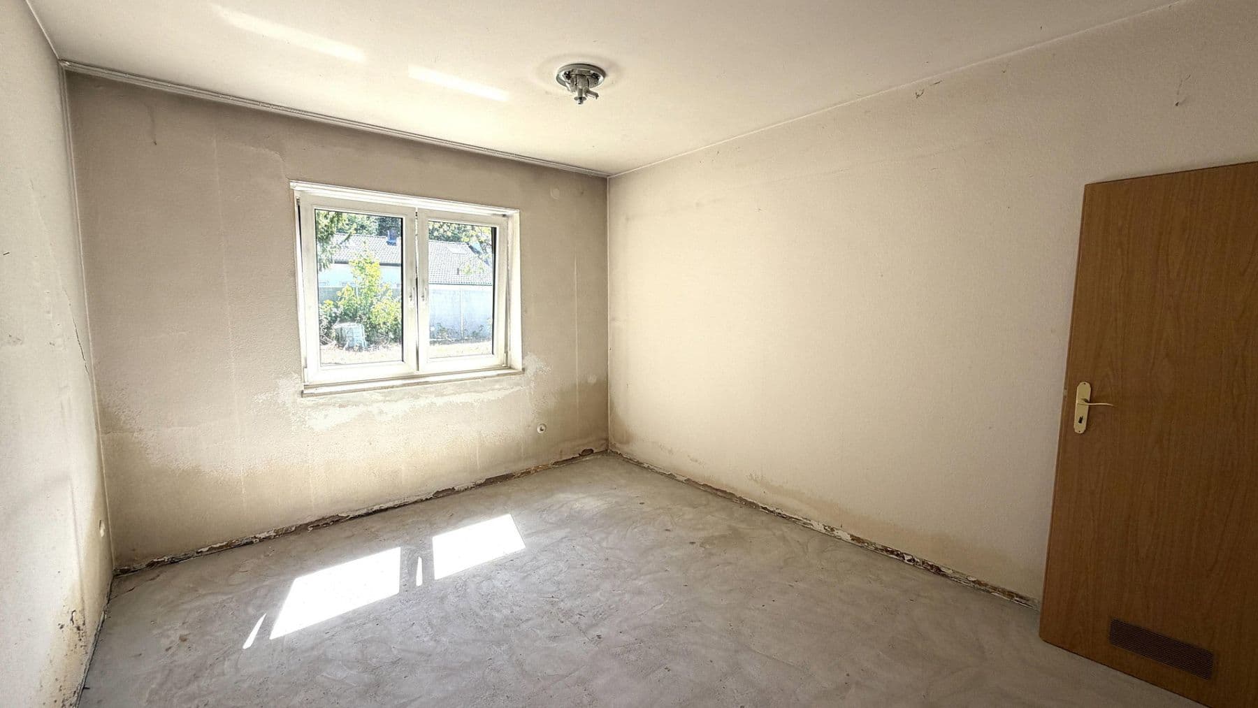 Predaj domu 127 m², pozemok 425 m², Leobschützerstraße 3, Nürnberg, Bavorsko Predaj domu 127 m², pozemok 425 m², Leobschützerstraße 3, Nürnberg, Bavorsko