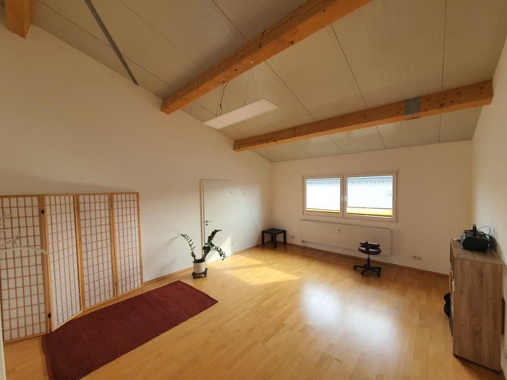 Prenájom kancelárie 60 m², Im Kapellenösch 9, Rottweil, Bádensko-Wurttembersko Prenájom kancelárie 60 m², Im Kapellenösch 9, Rottweil, Bádensko-Wurttembersko