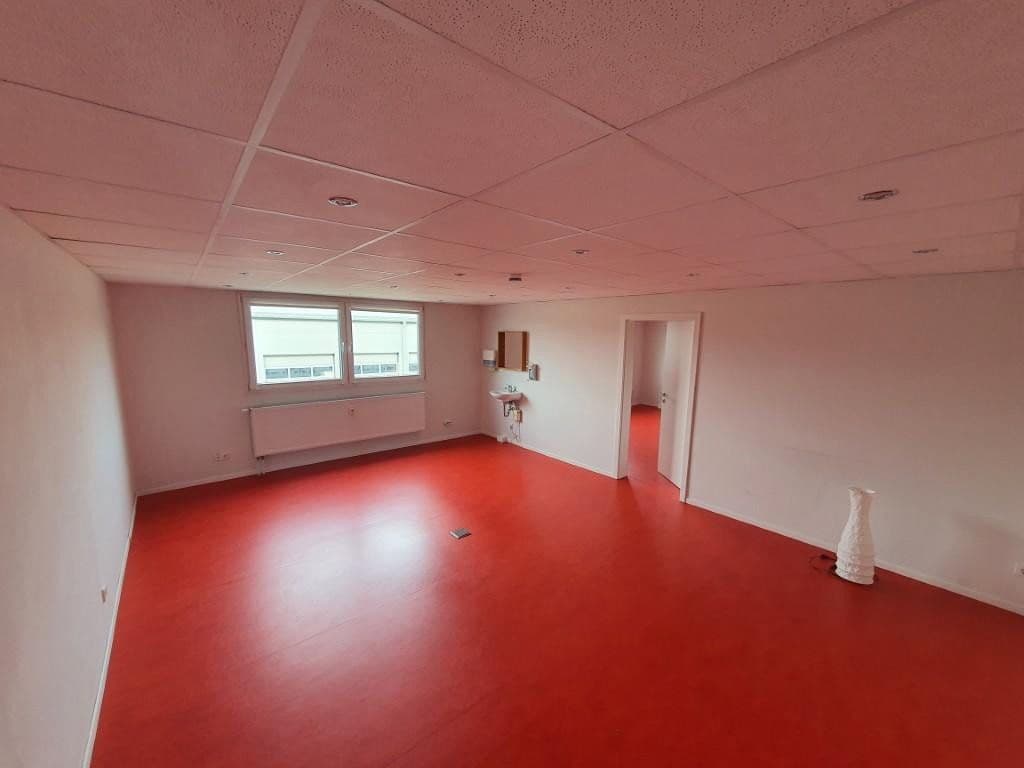 Prenájom kancelárie 60 m², Im Kapellenösch 9, Rottweil, Bádensko-Wurttembersko Prenájom kancelárie 60 m², Im Kapellenösch 9, Rottweil, Bádensko-Wurttembersko