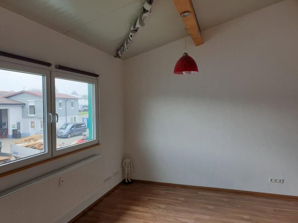 Prenájom kancelárie 60 m², Im Kapellenösch 9, Rottweil, Bádensko-Wurttembersko Prenájom kancelárie 60 m², Im Kapellenösch 9, Rottweil, Bádensko-Wurttembersko