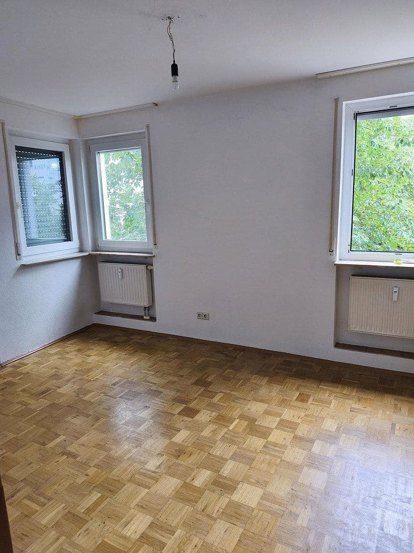Prenájom bytu 3-izbový 80 m², Walter-Gropius-Str. 5, Reutlingen, Bádensko-Wurttembersko Prenájom bytu 3-izbový 80 m², Walter-Gropius-Str. 5, Reutlingen, Bádensko-Wurttembersko
