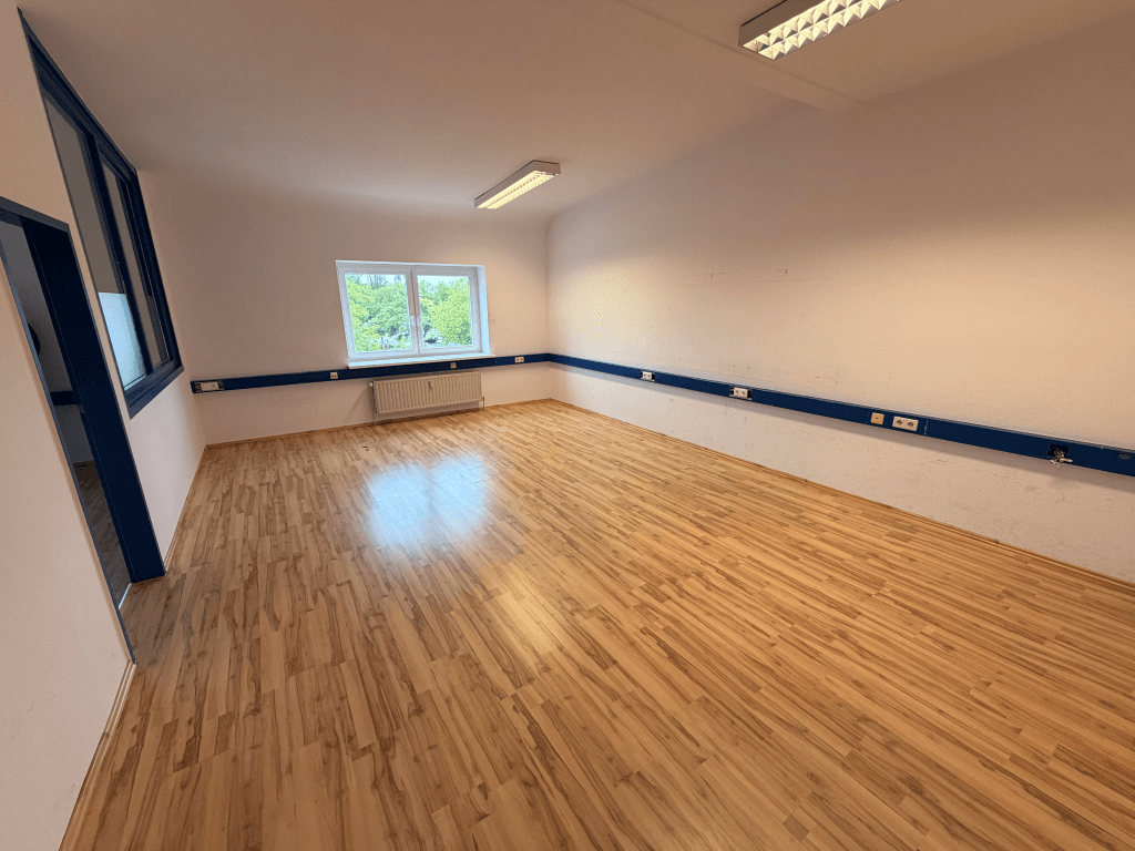 Prenájom kancelárie 632 m², Braunschweig, Dolné Sasko Prenájom kancelárie 632 m², Braunschweig, Dolné Sasko