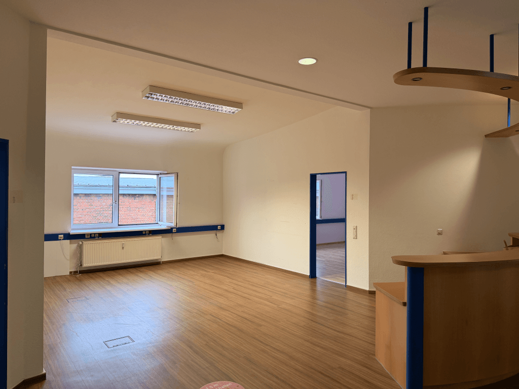 Prenájom kancelárie 632 m², Braunschweig, Dolné Sasko Prenájom kancelárie 632 m², Braunschweig, Dolné Sasko