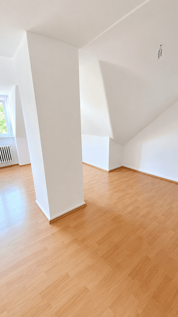 Prenájom bytu 3-izbový 73 m², Moltkestr. 1-5, Aachen, Severné Porýnie - Westfálsko Prenájom bytu 3-izbový 73 m², Moltkestr. 1-5, Aachen, Severné Porýnie - Westfálsko