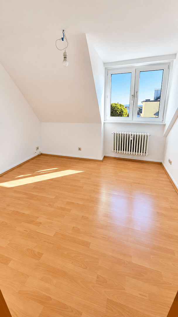 Prenájom bytu 3-izbový 73 m², Moltkestr. 1-5, Aachen, Severné Porýnie - Westfálsko Prenájom bytu 3-izbový 73 m², Moltkestr. 1-5, Aachen, Severné Porýnie - Westfálsko