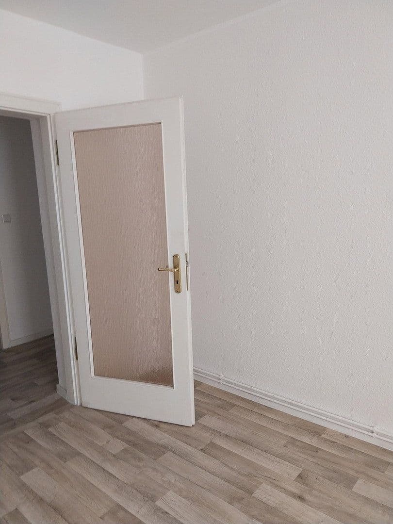 Prenájom bytu 3-izbový 58 m², Oberfeldstr. 1 G, Berlin, Berlín Prenájom bytu 3-izbový 58 m², Oberfeldstr. 1 G, Berlin, Berlín