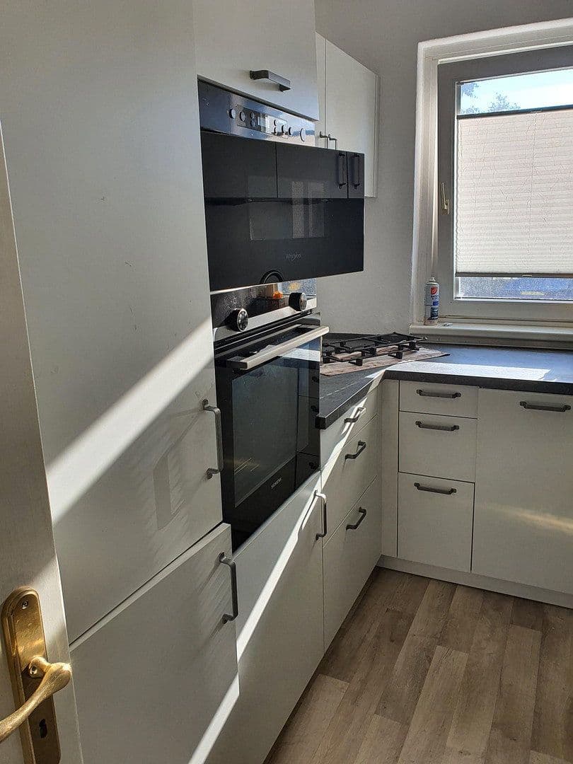 Prenájom bytu 3-izbový 58 m², Oberfeldstr. 1 G, Berlin, Berlín Prenájom bytu 3-izbový 58 m², Oberfeldstr. 1 G, Berlin, Berlín