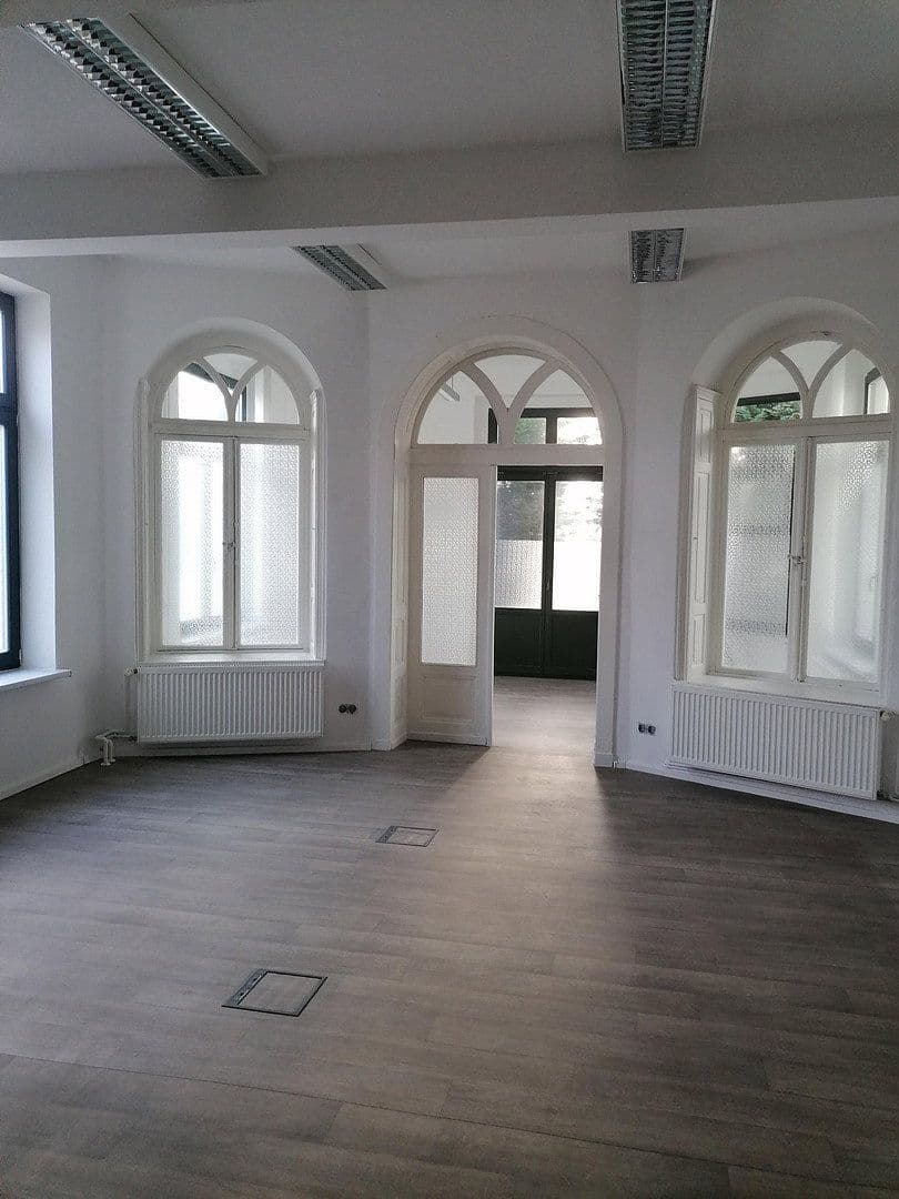 Prenájom kancelárie 816 m², Friedensstraße 11, Waren (Müritz), Meklenbursko-Predpomoransko Prenájom kancelárie 816 m², Friedensstraße 11, Waren (Müritz), Meklenbursko-Predpomoransko