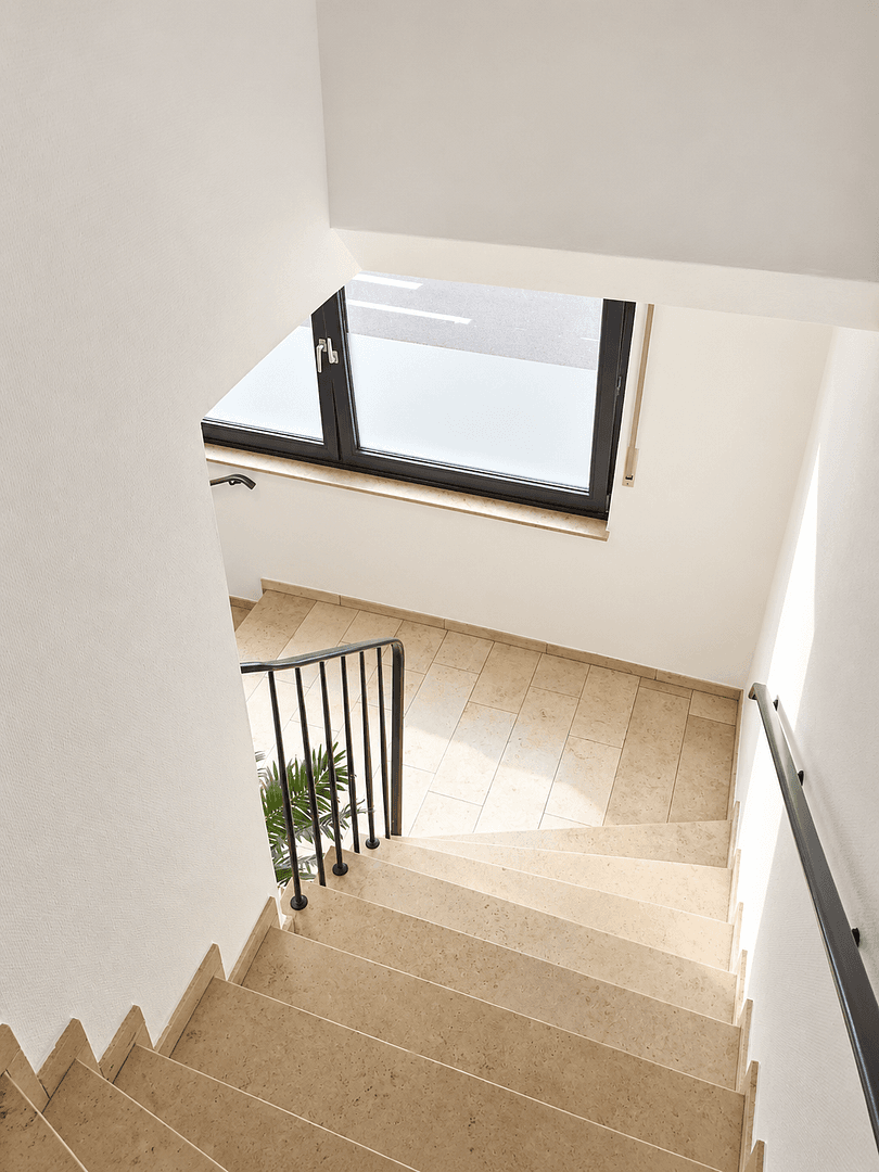 Prenájom bytu 3-izbový 89 m², Solinger Str. 139, Langenfeld (Rheinland), Severné Porýnie - Westfálsko Prenájom bytu 3-izbový 89 m², Solinger Str. 139, Langenfeld (Rheinland), Severné Porýnie - Westfálsko