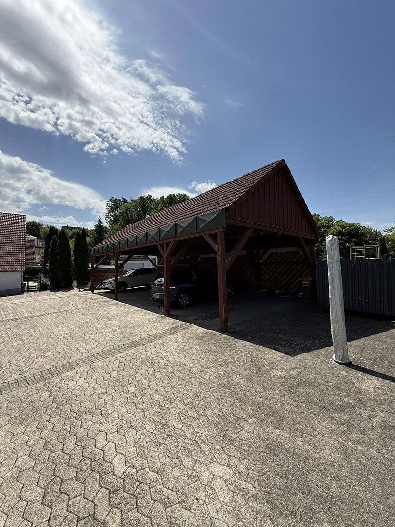 Prenájom bytu 3-izbový 78 m², Lichtenau, Bavorsko Prenájom bytu 3-izbový 78 m², Lichtenau, Bavorsko