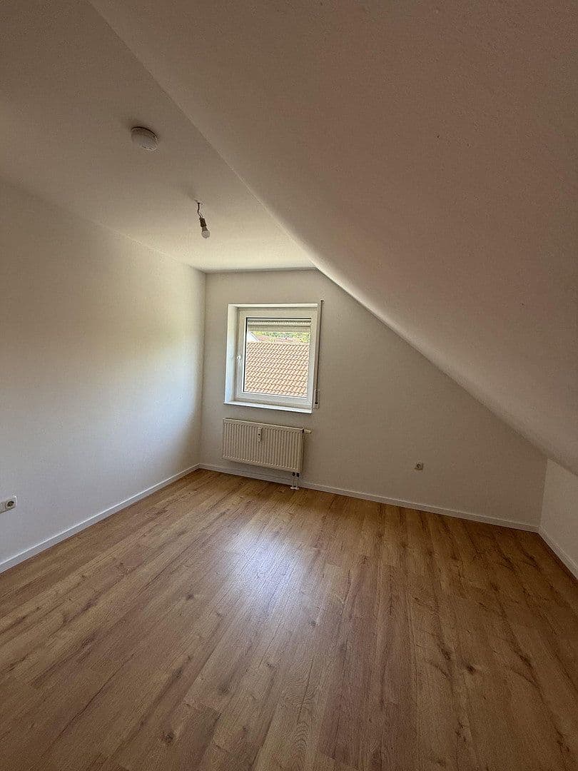 Prenájom bytu 3-izbový 78 m², Lichtenau, Bavorsko Prenájom bytu 3-izbový 78 m², Lichtenau, Bavorsko