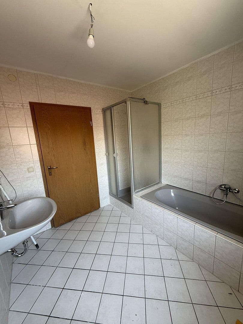 Prenájom bytu 3-izbový 78 m², Lichtenau, Bavorsko Prenájom bytu 3-izbový 78 m², Lichtenau, Bavorsko