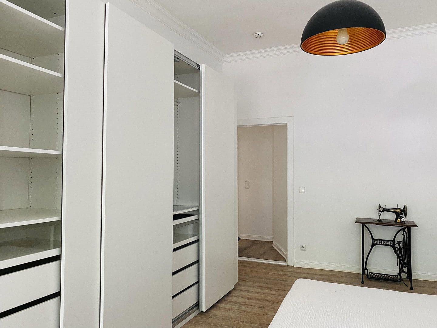 Prenájom bytu 2-izbový 65 m², Berlin, Berlín Prenájom bytu 2-izbový 65 m², Berlin, Berlín