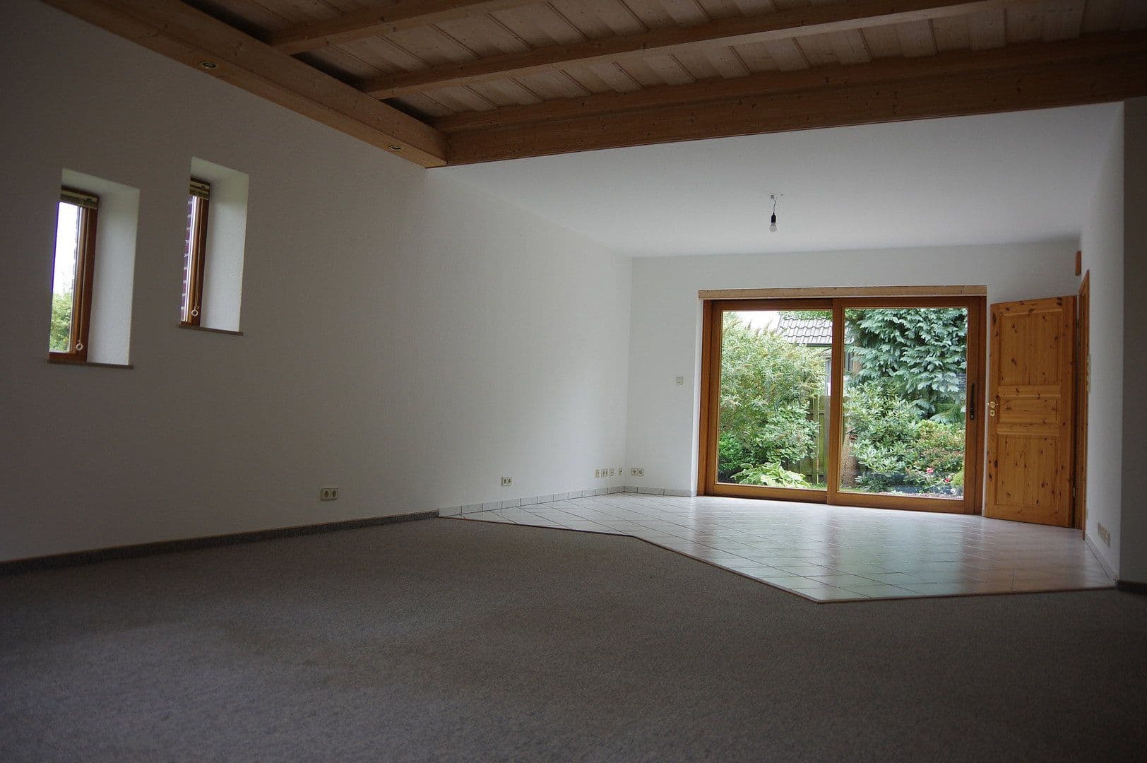 Prenájom bytu 2-izbový 90 m², Bönningstedt, Šlezvicko-Holštajnsko Prenájom bytu 2-izbový 90 m², Bönningstedt, Šlezvicko-Holštajnsko
