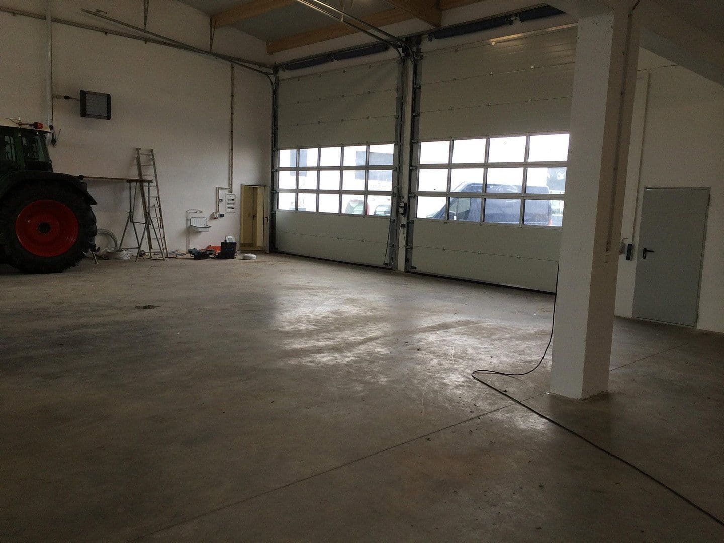 Prenájom nebytového priestoru 800 m², Markt Indersdorf, Bavorsko Prenájom nebytového priestoru 800 m², Markt Indersdorf, Bavorsko