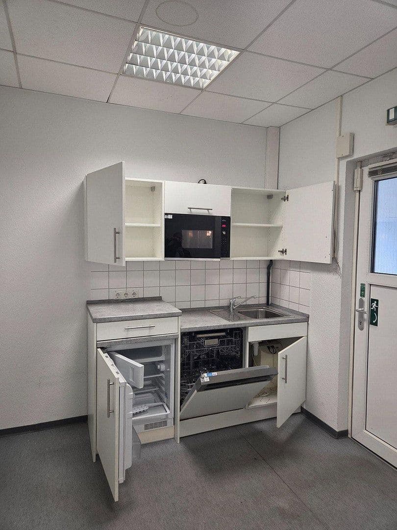 Prenájom kancelárie 172 m², Lloydstraße 31, Bremerhaven, Brémy Prenájom kancelárie 172 m², Lloydstraße 31, Bremerhaven, Brémy