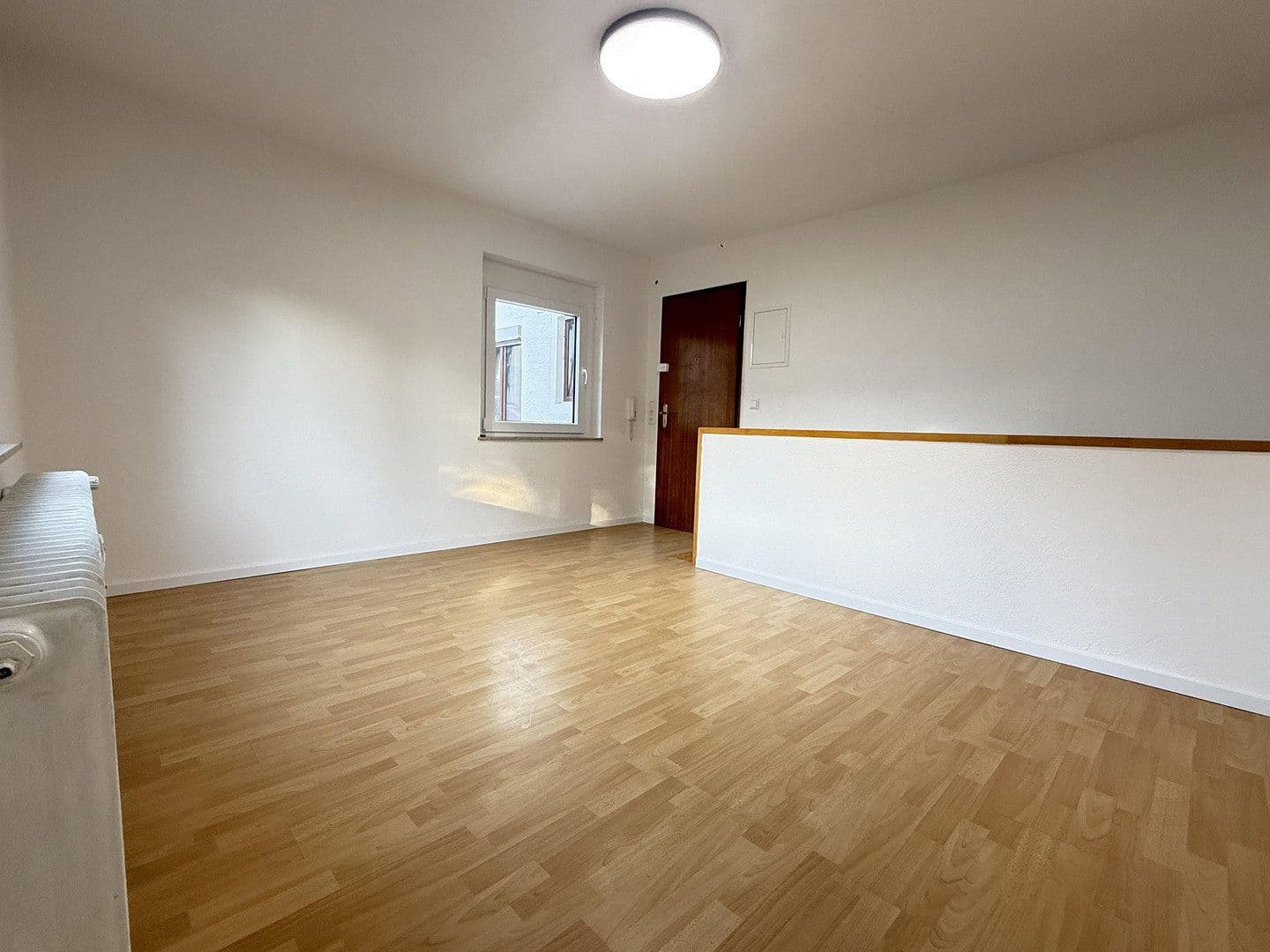 Prenájom bytu 1-izbový 29 m², Stuttgart, Bádensko-Wurttembersko Prenájom bytu 1-izbový 29 m², Stuttgart, Bádensko-Wurttembersko