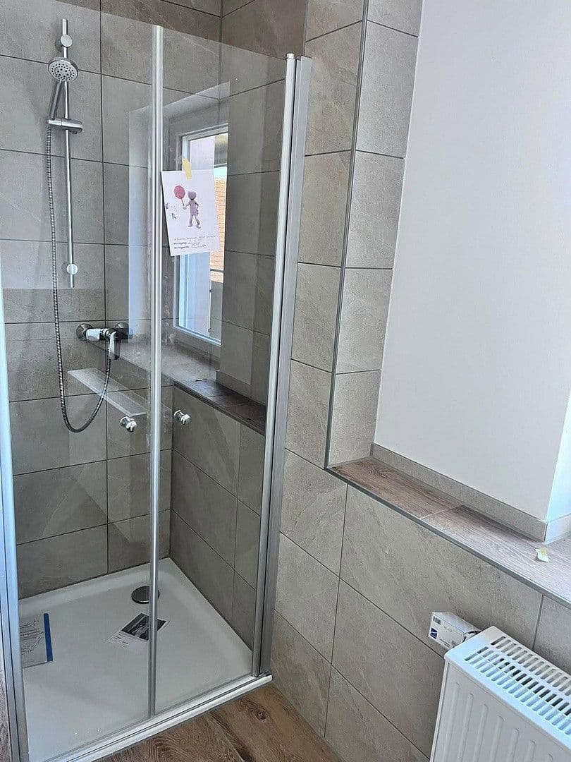 Predaj bytu 3-izbový 87 m², Dorfgütingen Nr. 15, Feuchtwangen, Bavorsko Predaj bytu 3-izbový 87 m², Dorfgütingen Nr. 15, Feuchtwangen, Bavorsko