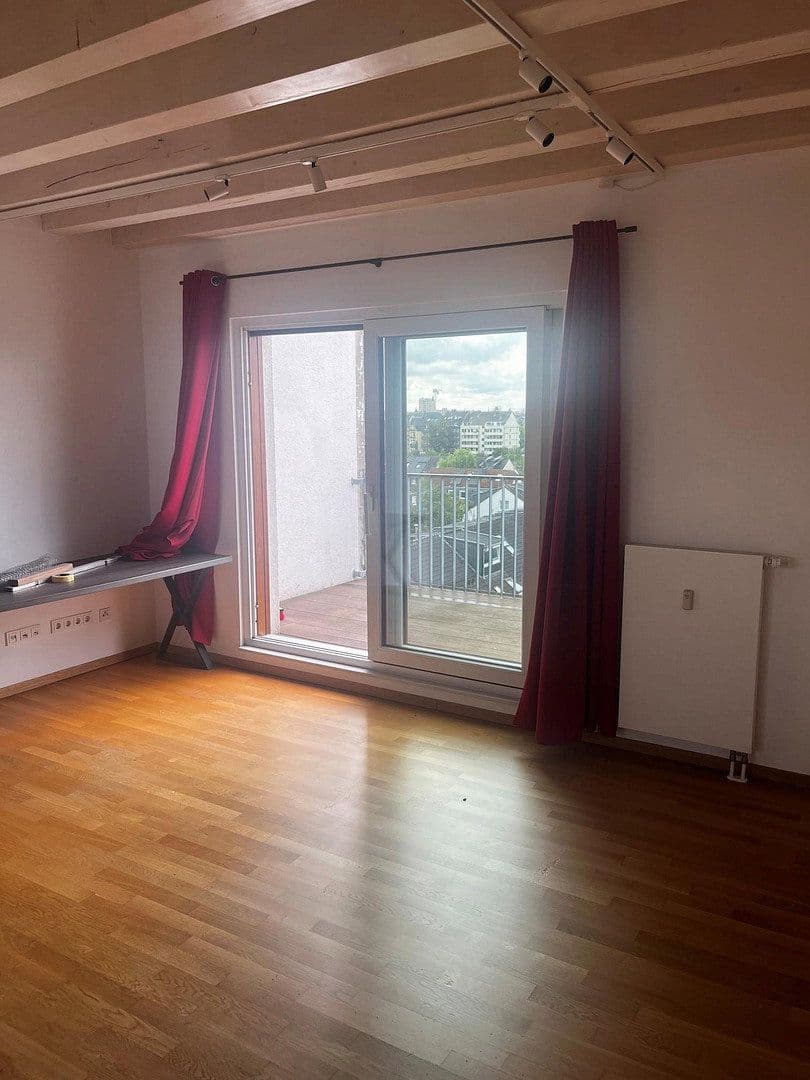 Prenájom bytu 2-izbový 61 m², Köln, Severné Porýnie - Westfálsko Prenájom bytu 2-izbový 61 m², Köln, Severné Porýnie - Westfálsko