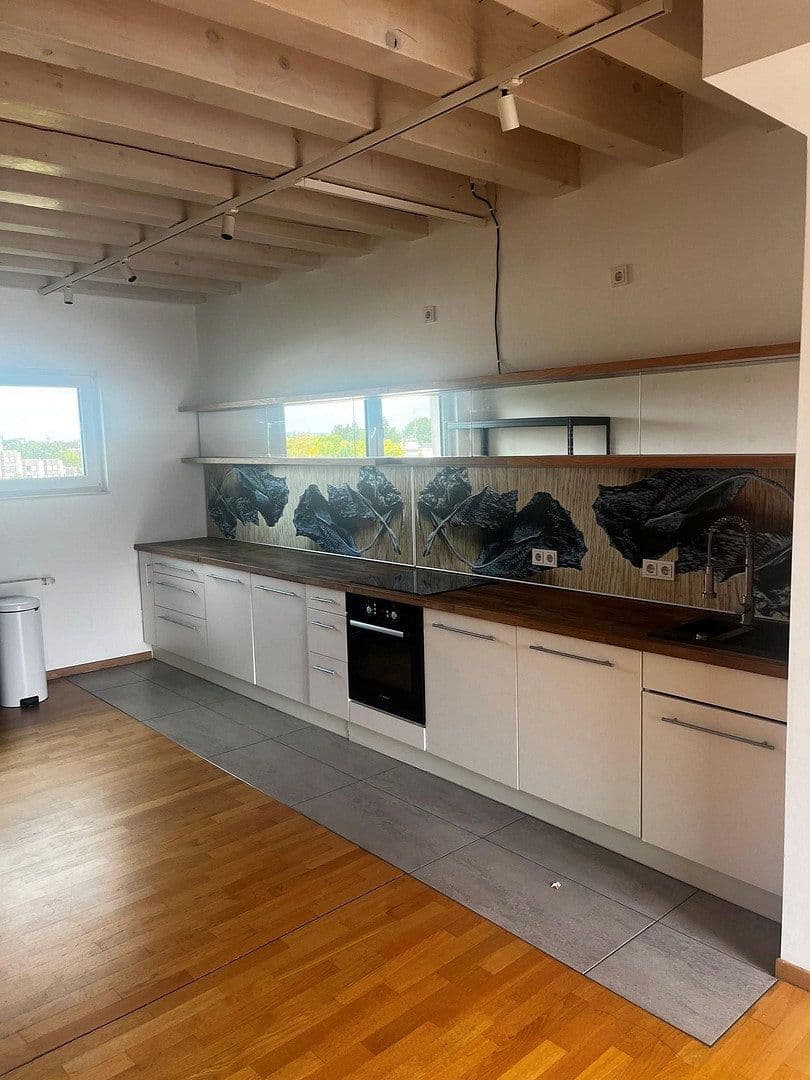 Prenájom bytu 2-izbový 61 m², Köln, Severné Porýnie - Westfálsko Prenájom bytu 2-izbový 61 m², Köln, Severné Porýnie - Westfálsko