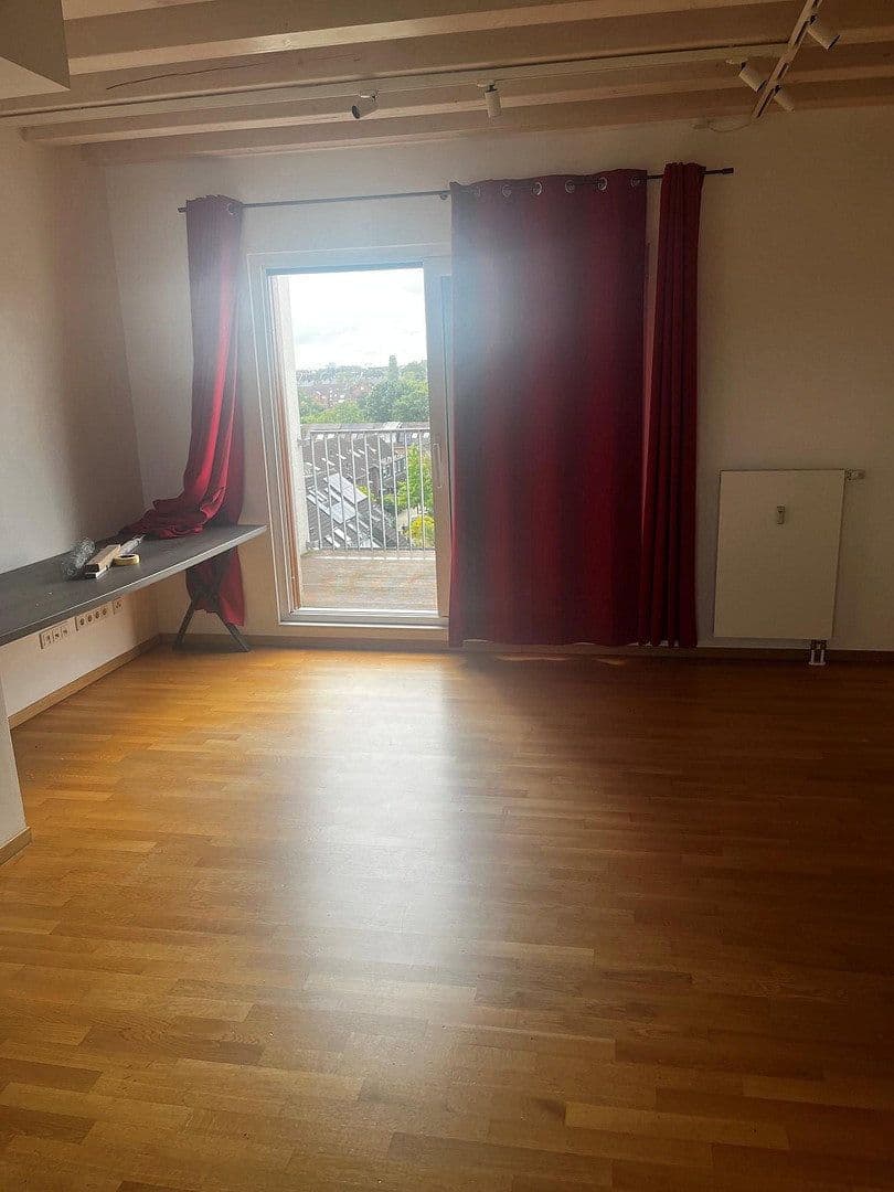 Prenájom bytu 2-izbový 61 m², Köln, Severné Porýnie - Westfálsko Prenájom bytu 2-izbový 61 m², Köln, Severné Porýnie - Westfálsko