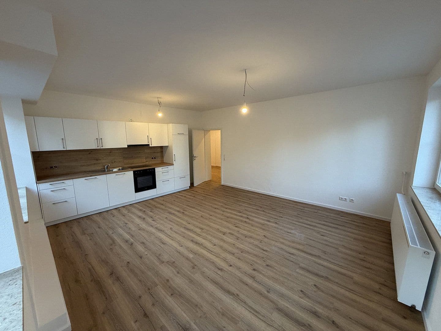 Prenájom bytu 3-izbový 84 m², Hauptstraße 4, Ilshofen, Bádensko-Wurttembersko Prenájom bytu 3-izbový 84 m², Hauptstraße 4, Ilshofen, Bádensko-Wurttembersko