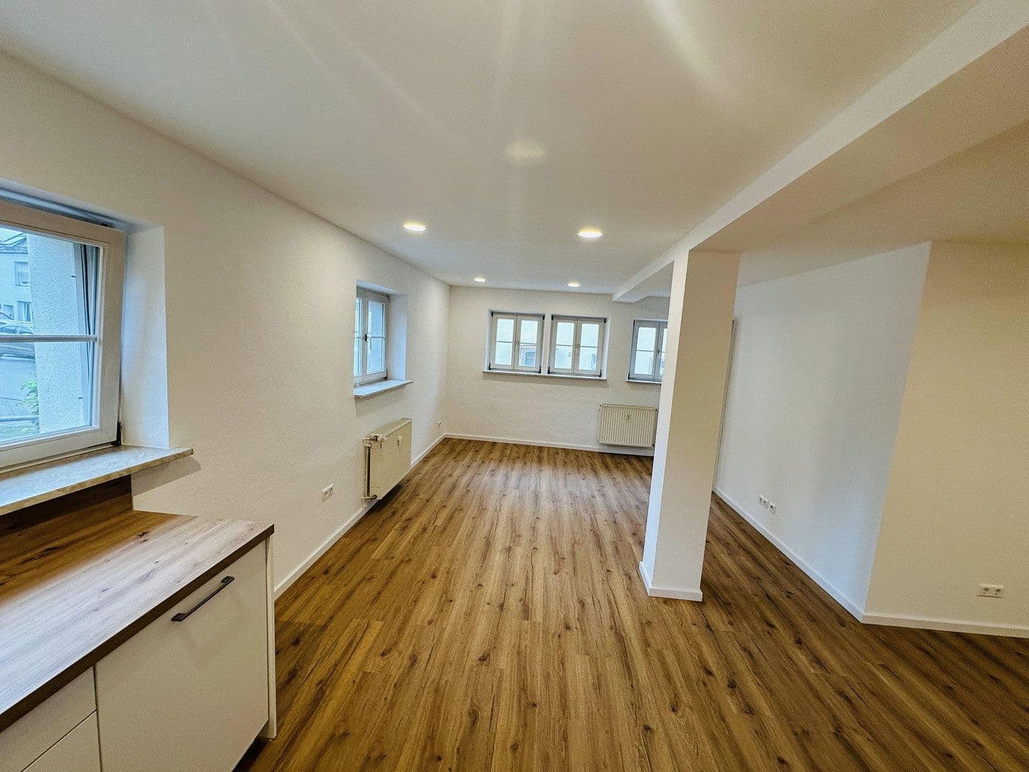 Prenájom bytu 2-izbový 65 m², Ilshofen, Bádensko-Wurttembersko Prenájom bytu 2-izbový 65 m², Ilshofen, Bádensko-Wurttembersko