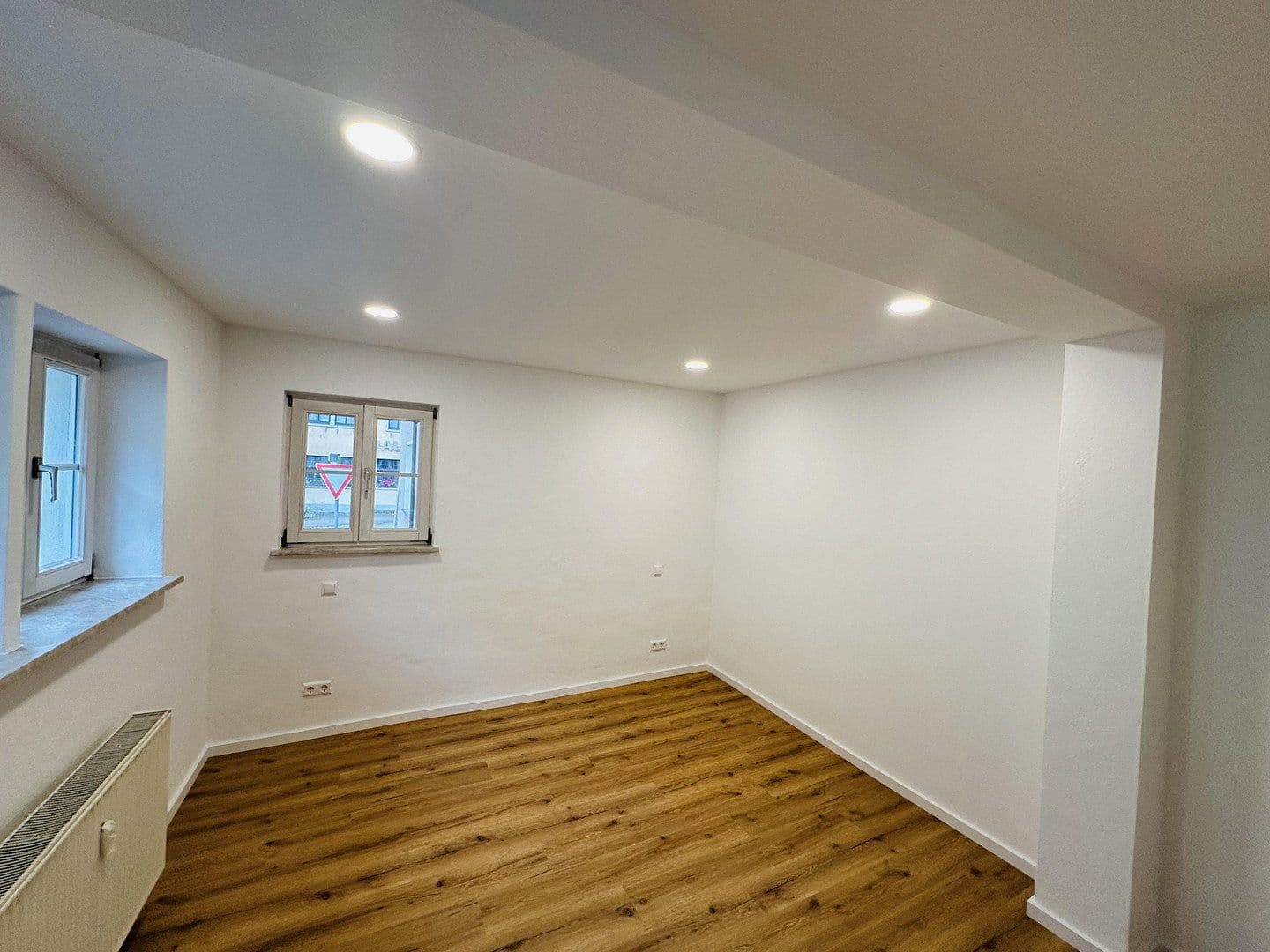 Prenájom bytu 2-izbový 65 m², Ilshofen, Bádensko-Wurttembersko Prenájom bytu 2-izbový 65 m², Ilshofen, Bádensko-Wurttembersko