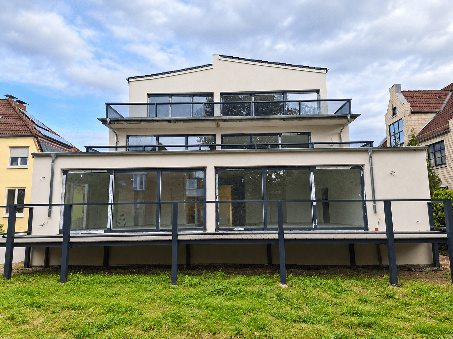 Predaj bytu 3-izbový 125 m², Bremen, Brémy Predaj bytu 3-izbový 125 m², Bremen, Brémy