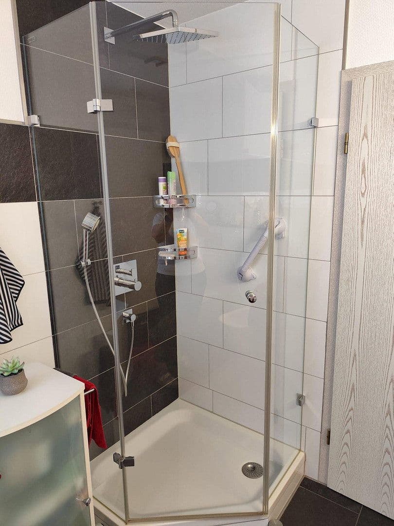 Predaj domu 155 m², pozemok 348 m², Willich, Severné Porýnie - Westfálsko Predaj domu 155 m², pozemok 348 m², Willich, Severné Porýnie - Westfálsko