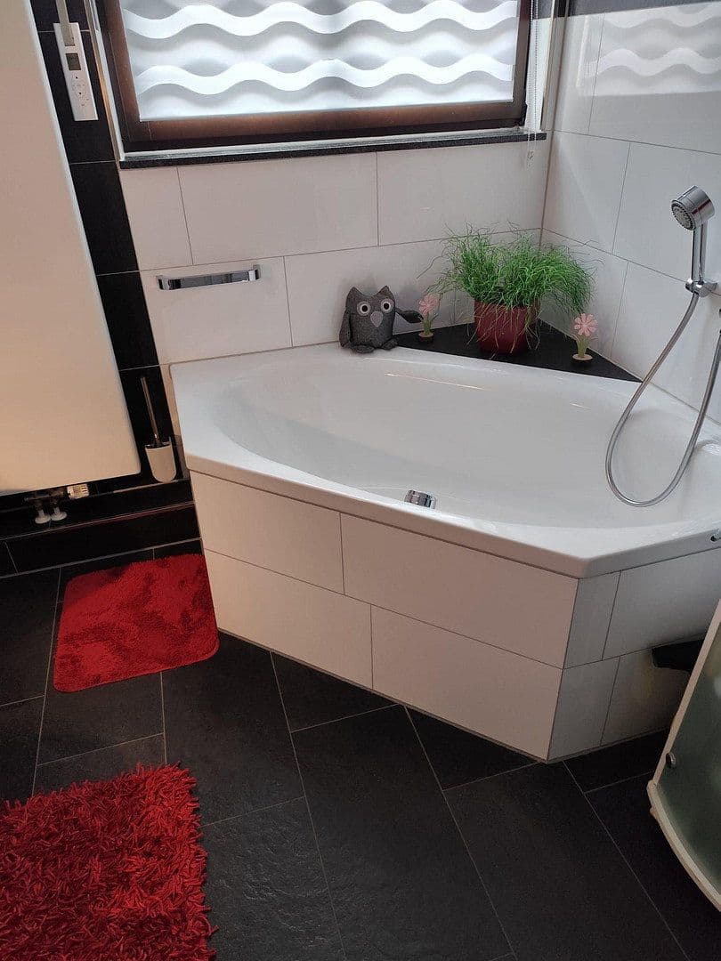 Predaj domu 155 m², pozemok 348 m², Willich, Severné Porýnie - Westfálsko Predaj domu 155 m², pozemok 348 m², Willich, Severné Porýnie - Westfálsko