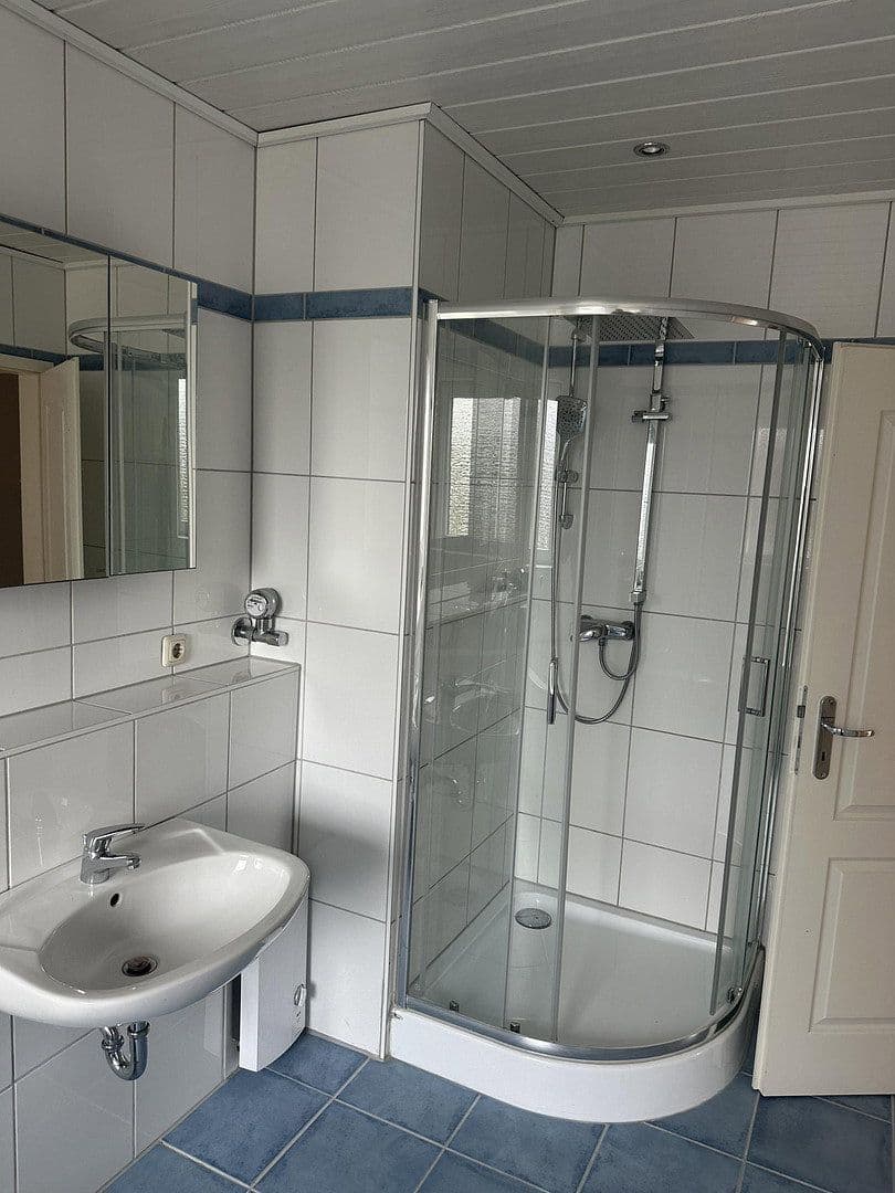 Prenájom bytu 3-izbový 88 m², Dahlem, Severné Porýnie - Westfálsko Prenájom bytu 3-izbový 88 m², Dahlem, Severné Porýnie - Westfálsko