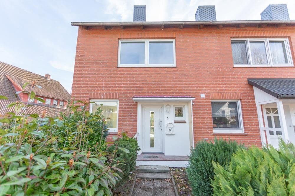 Predaj domu 118 m², pozemok 283 m², Sudweyher Beeke 1, Weyhe, Dolné Sasko Predaj domu 118 m², pozemok 283 m², Sudweyher Beeke 1, Weyhe, Dolné Sasko