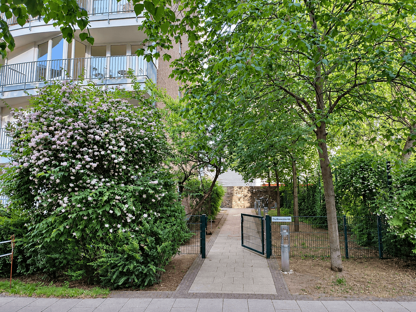 Predaj bytu 1-izbový 46 m², Dircksenstraße 44, Berlin, Berlín Predaj bytu 1-izbový 46 m², Dircksenstraße 44, Berlin, Berlín